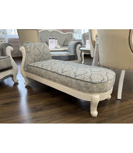 Оттоманка мягкая 1-а боковина «Мишель»